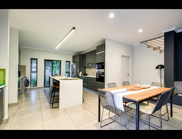 4 BEDROOM PROPERTY TO RENT IN BRYANSTON